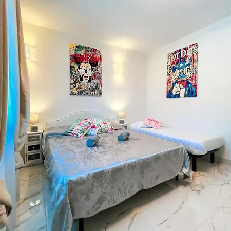 דירה Modern Flat With Terrace For Large Families In