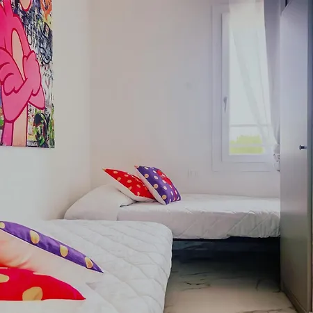 Апартаменти Modern Flat With Terrace For Large Families In